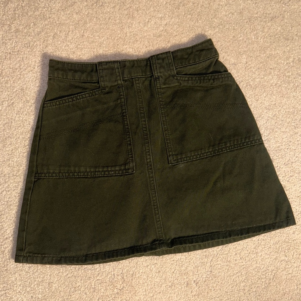 Urban Outfitters — BDG Green A-Line Mini Skirt Casual Cargo
